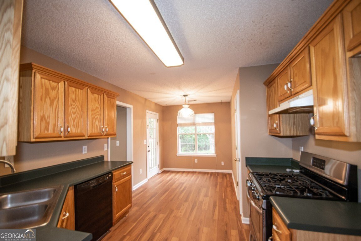 733 Derek Place Locust Grove - 9