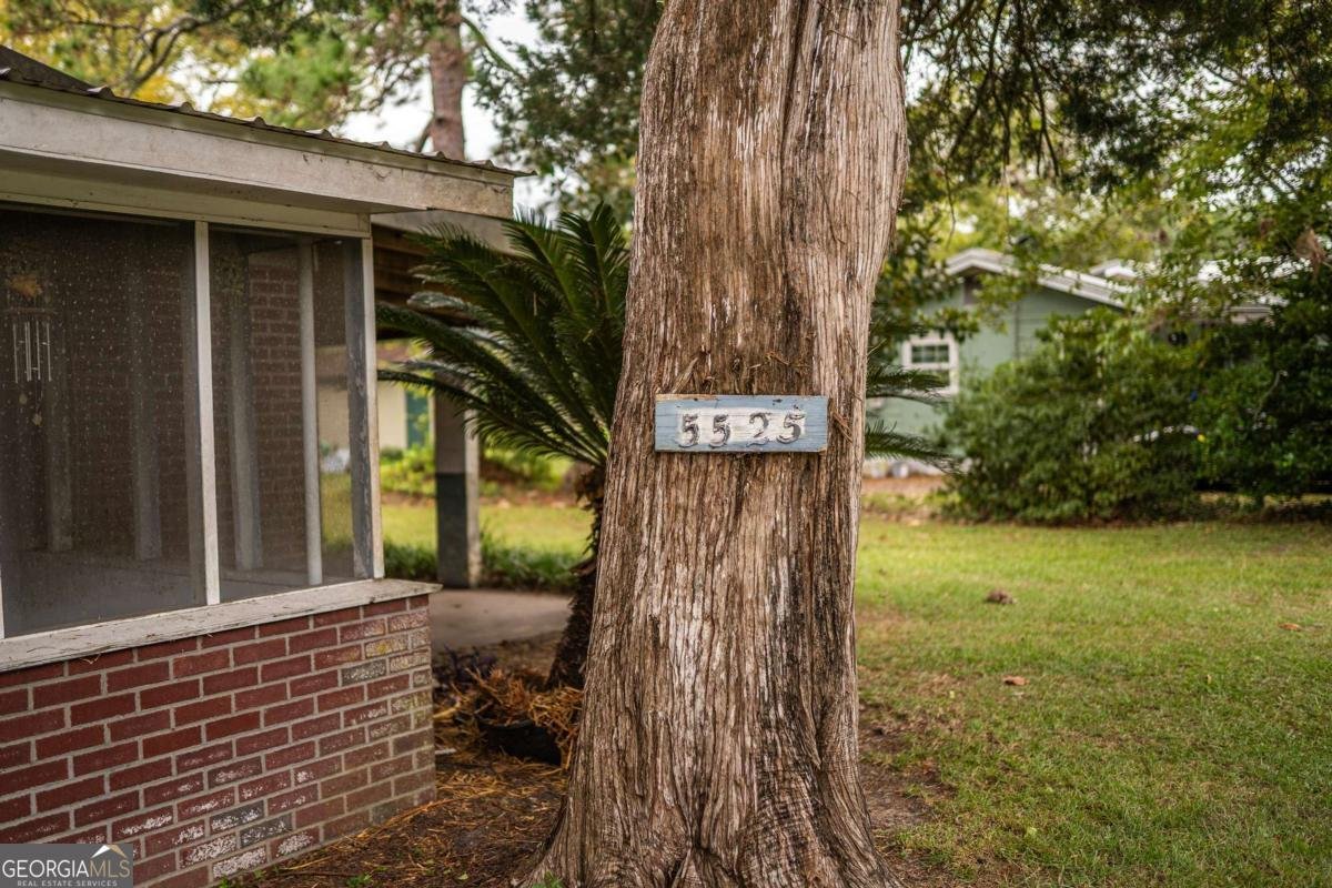 5525 Railroad Avenue Patterson - 13