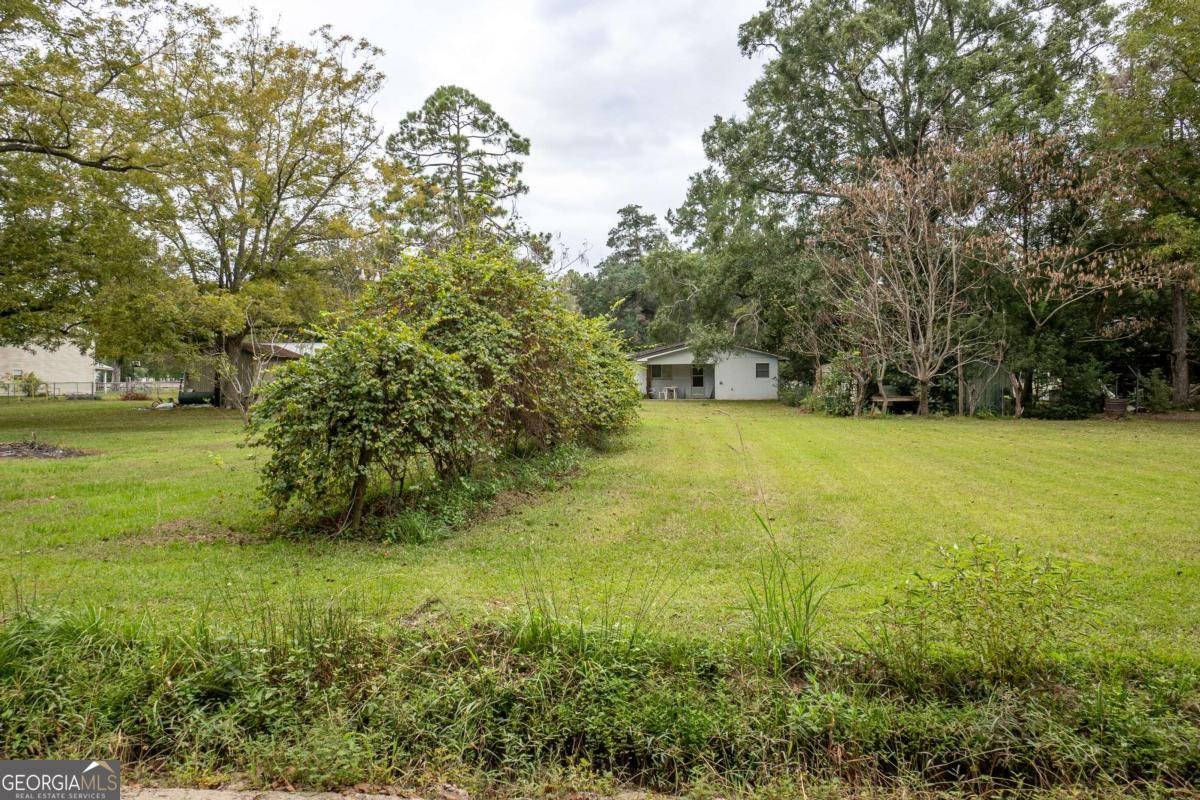 5525 Railroad Avenue Patterson - 19