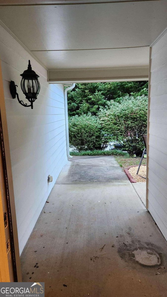 1930 Grayson Oaks Court Lawrenceville - 10