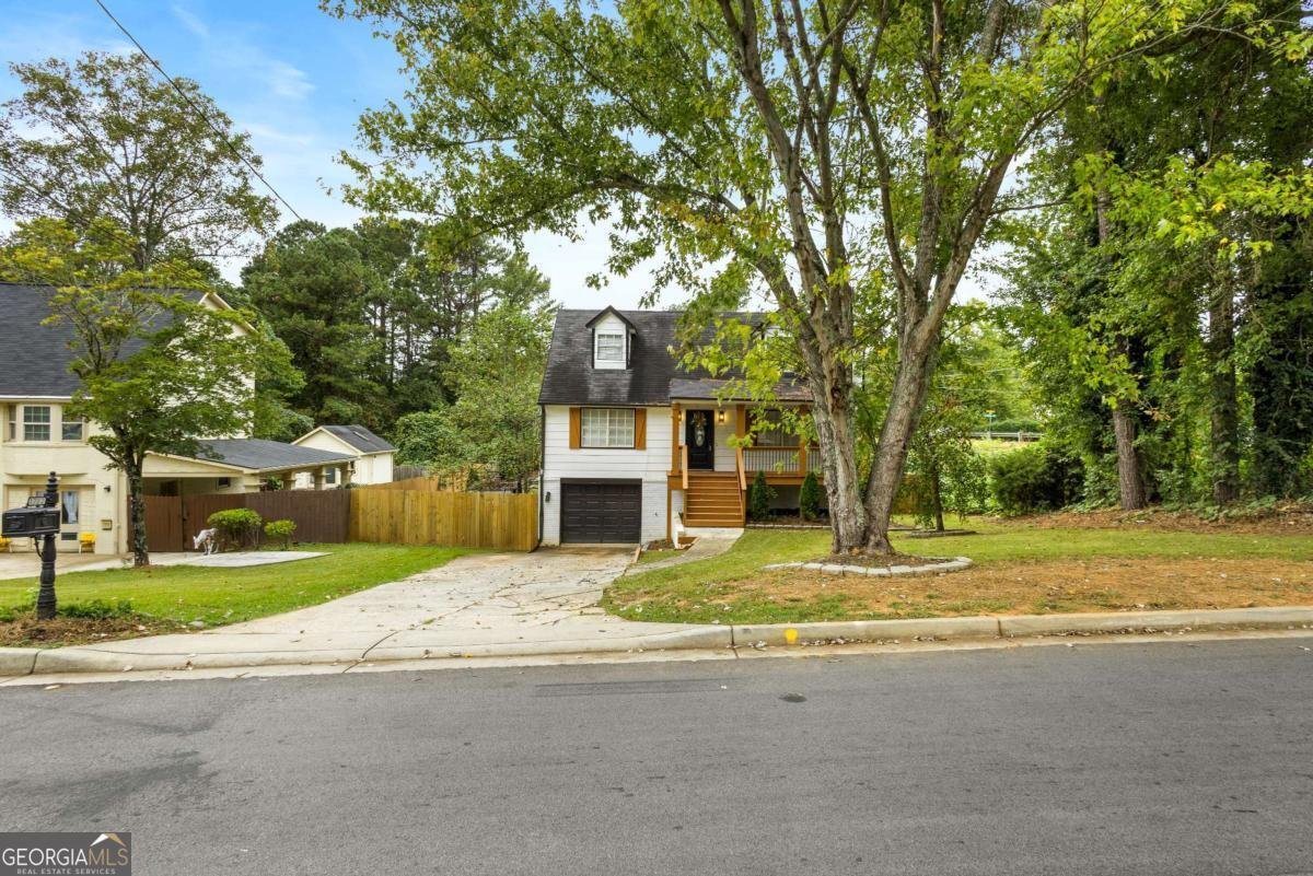 1702 Merry Oak Road Marietta - 2