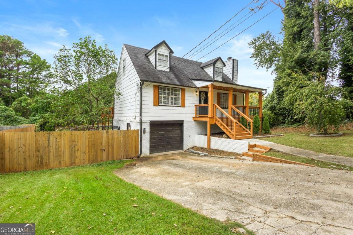 1702 Merry Oak Road Marietta - 3