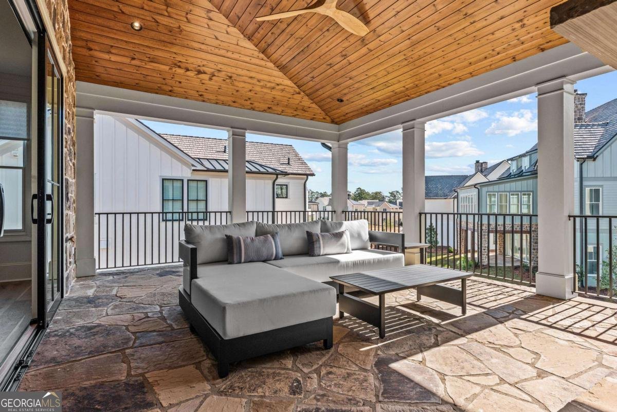 1011 West Rock Loop Greensboro - 36