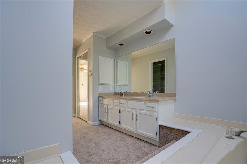 1721 BRUCKNER Court Snellville - 9