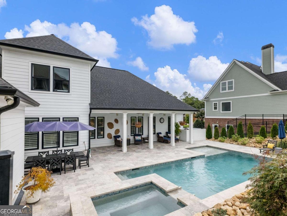 5634 Autumn Flame Drive Braselton - 66