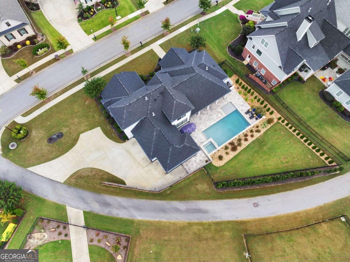 5634 Autumn Flame Drive Braselton - 78