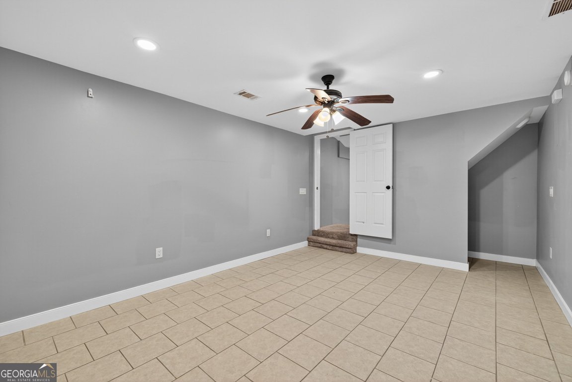 966 David Avenue Winder - 21