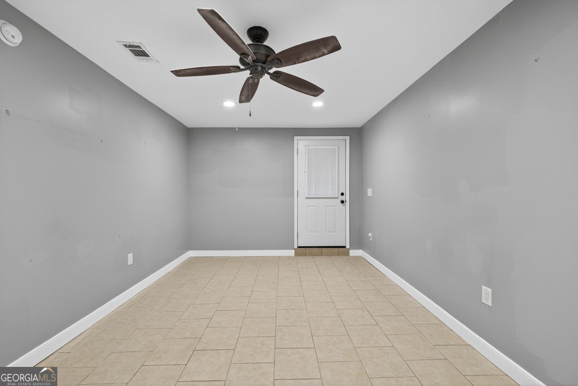966 David Avenue Winder - 25