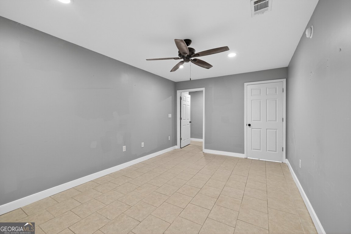 966 David Avenue Winder - 26