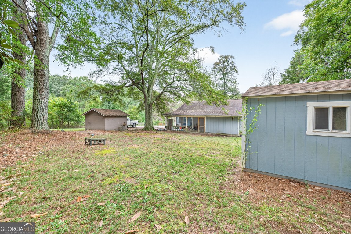 966 David Avenue Winder - 34