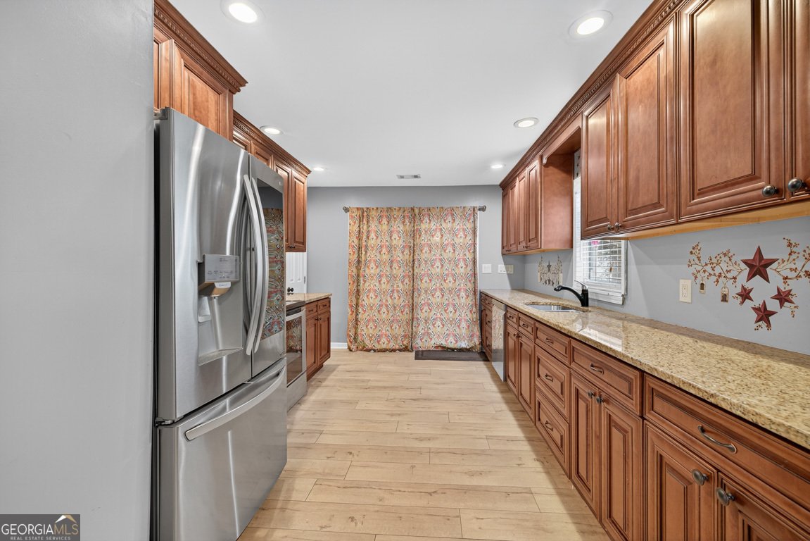 966 David Avenue Winder - 9