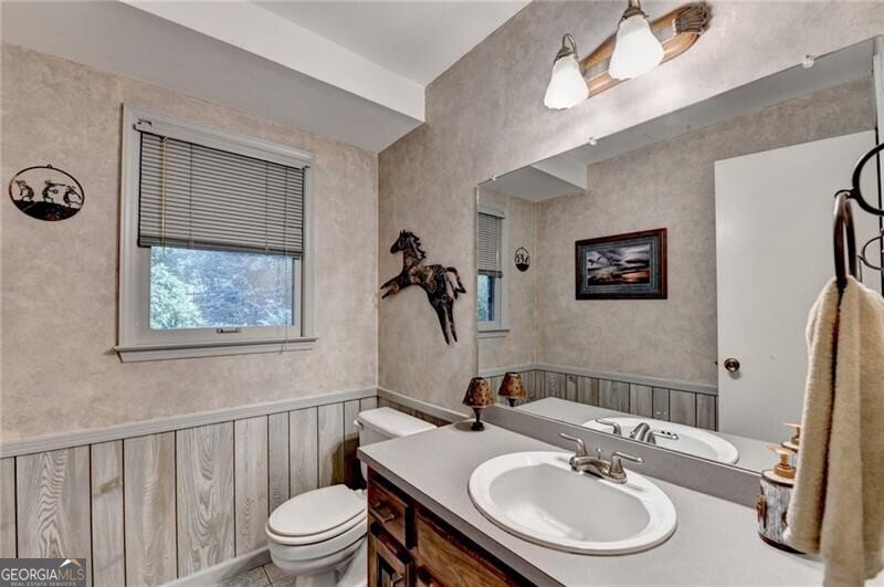 105 May Glen Way Roswell - 24