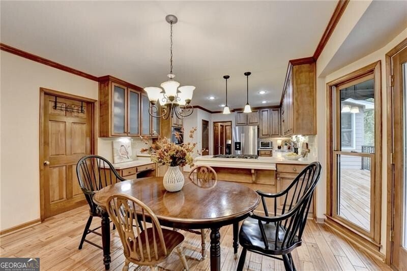 105 May Glen Way Roswell - 3