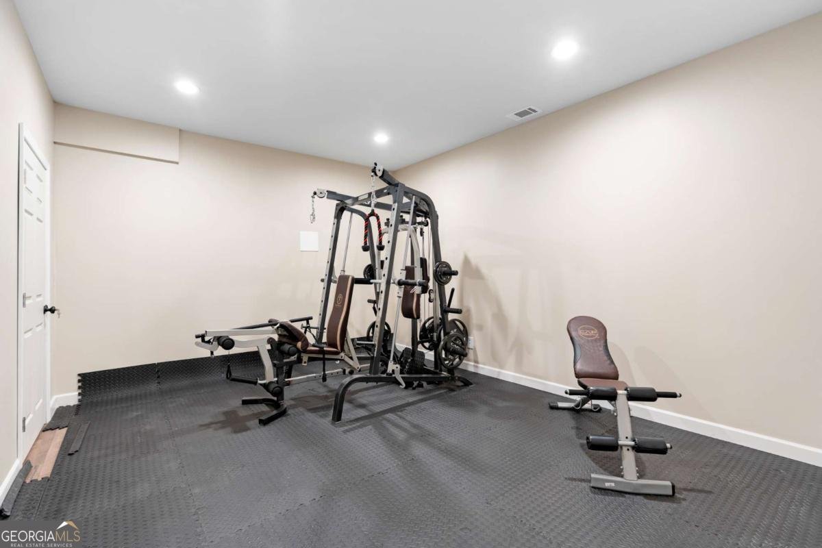 5290 CLINGMAN Court Douglasville - 18
