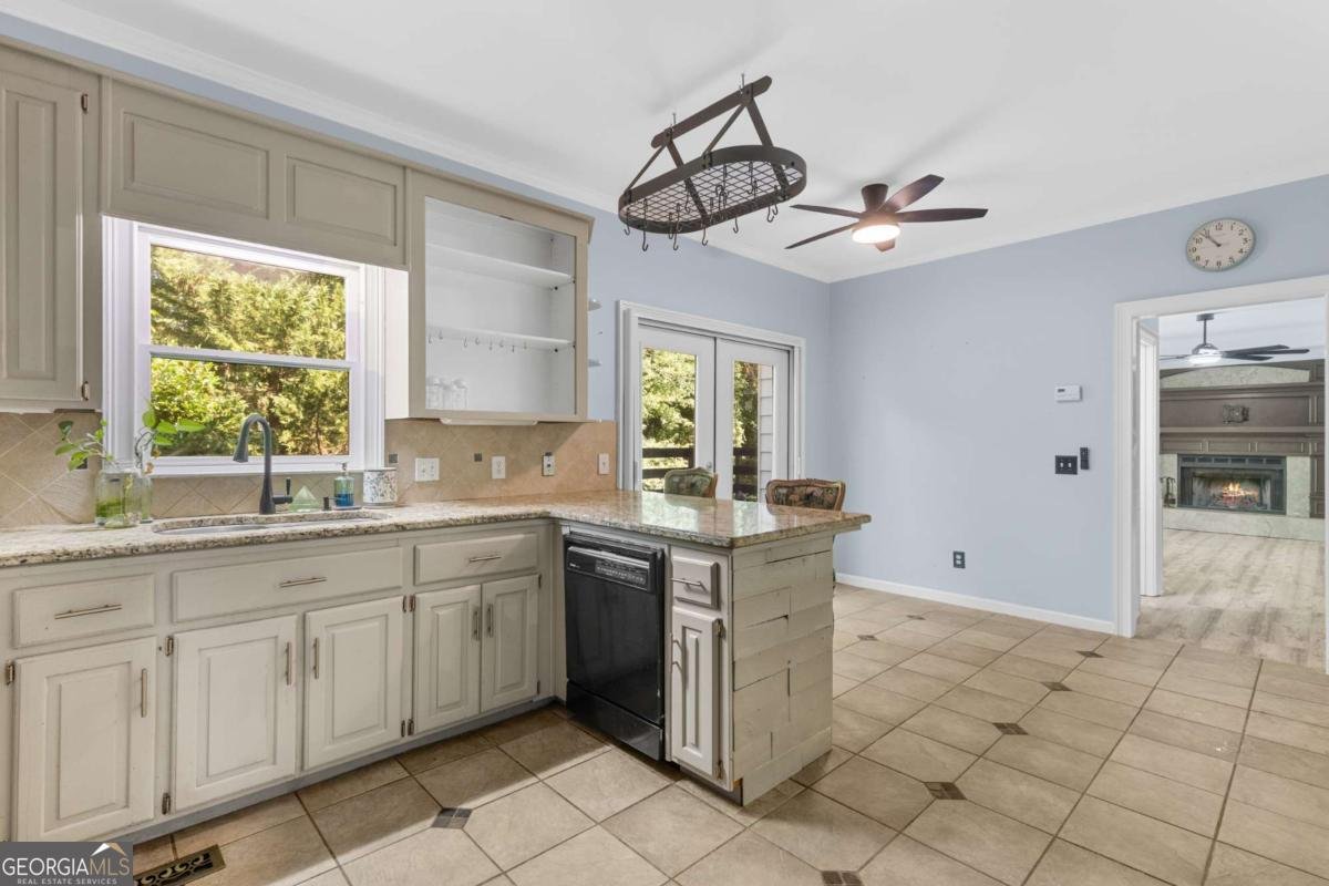 4356 Mikandy Drive Kennesaw - 12