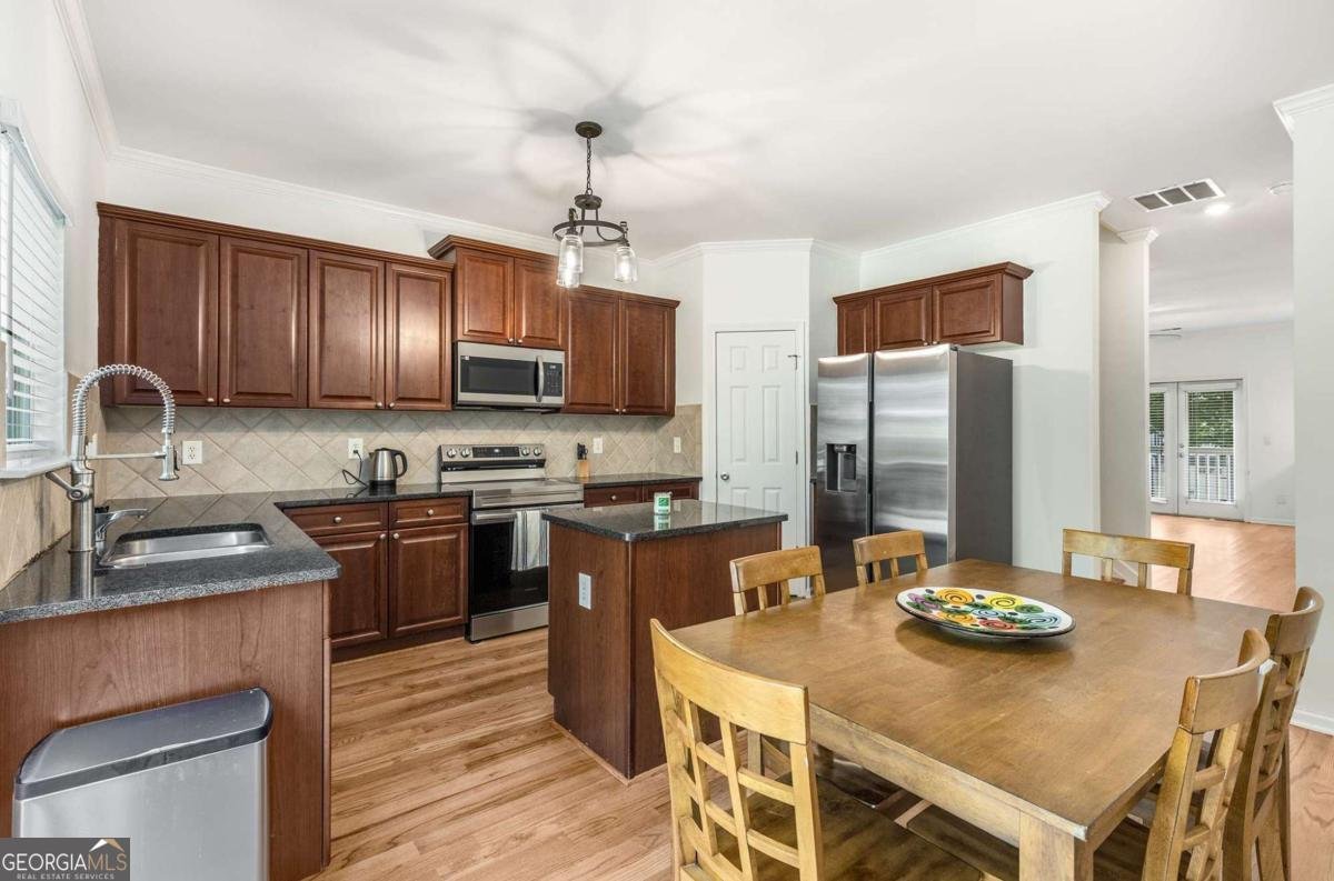 1153 Liberty Parkway Atlanta - 10