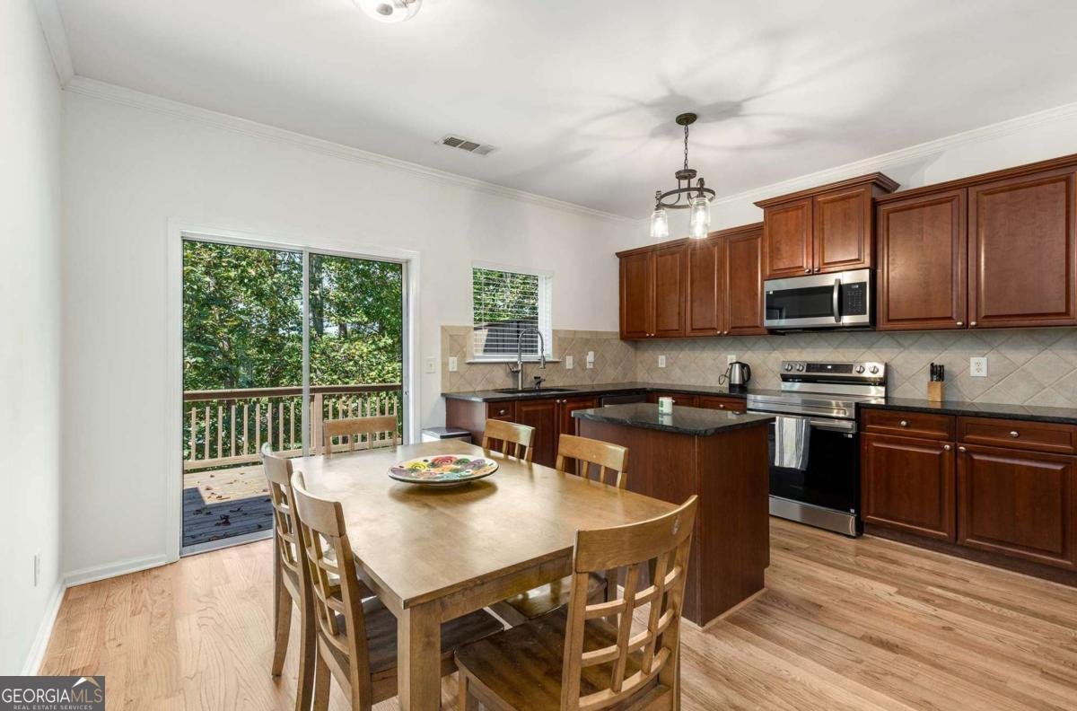 1153 Liberty Parkway Atlanta - 9