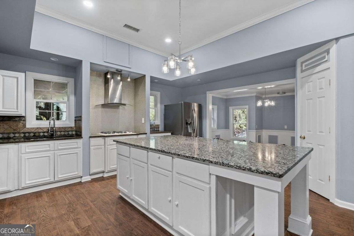 672 MEADOWBROOK Drive Winder - 14