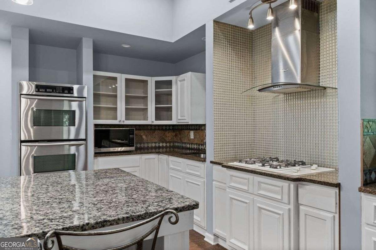 672 MEADOWBROOK Drive Winder - 17
