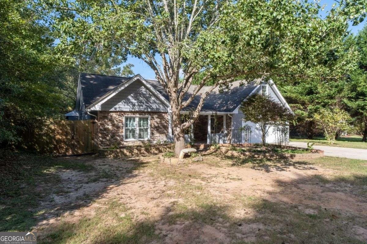 672 MEADOWBROOK Drive Winder - 3