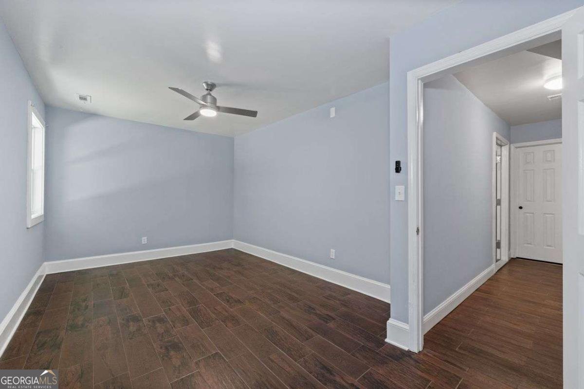 672 MEADOWBROOK Drive Winder - 33