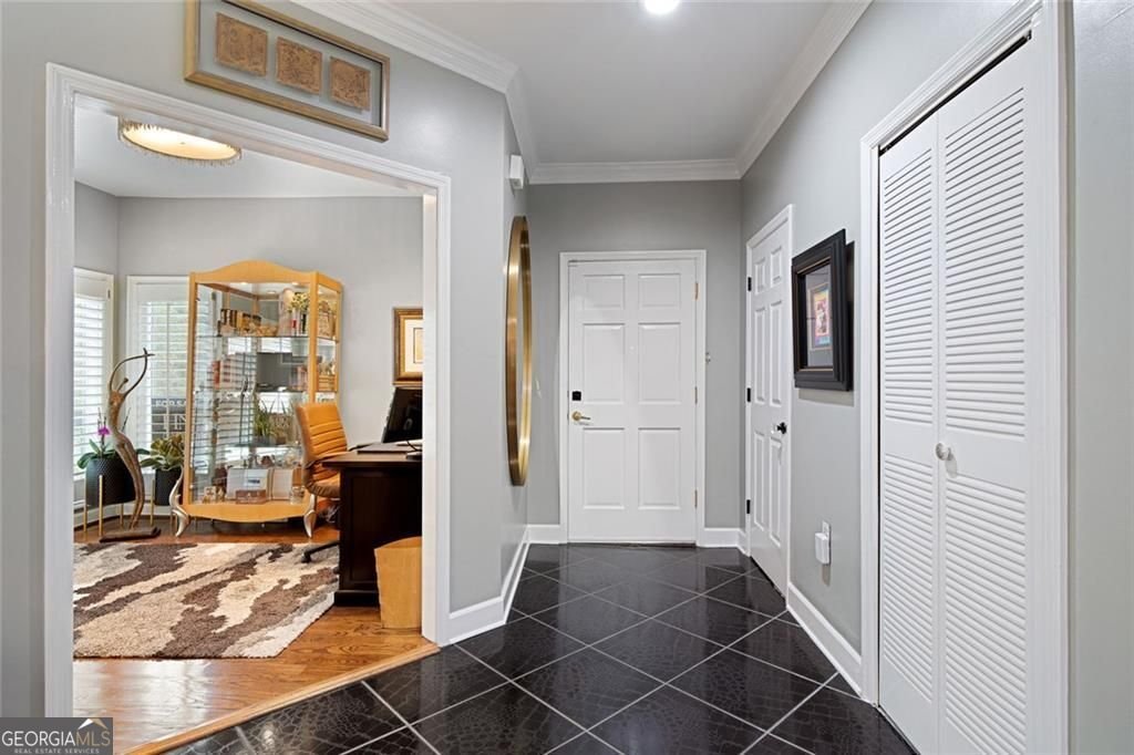 5264 Brooke Ridge Drive Dunwoody - 2