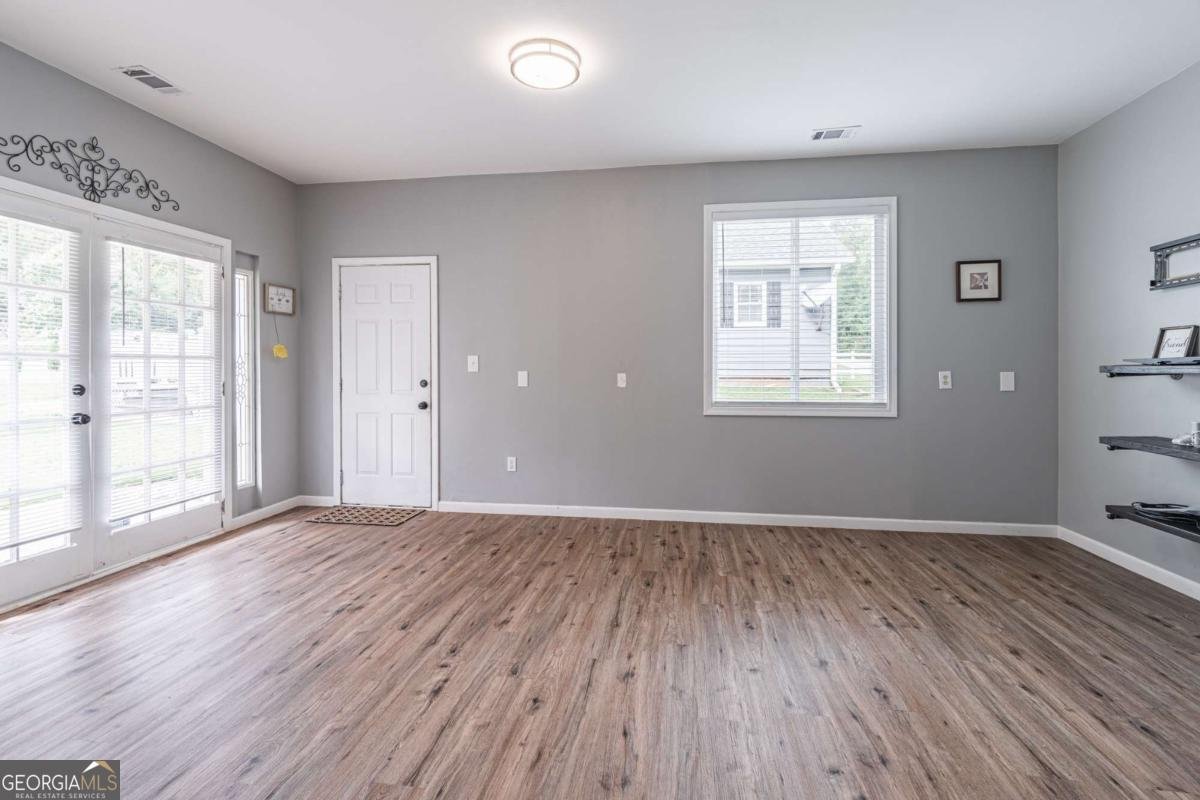 395 Flintlock Drive Dacula - 16
