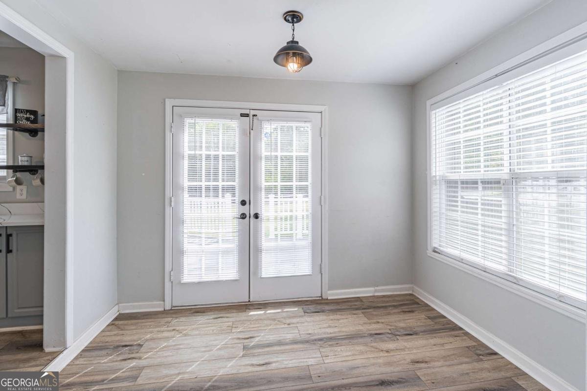 395 Flintlock Drive Dacula - 22