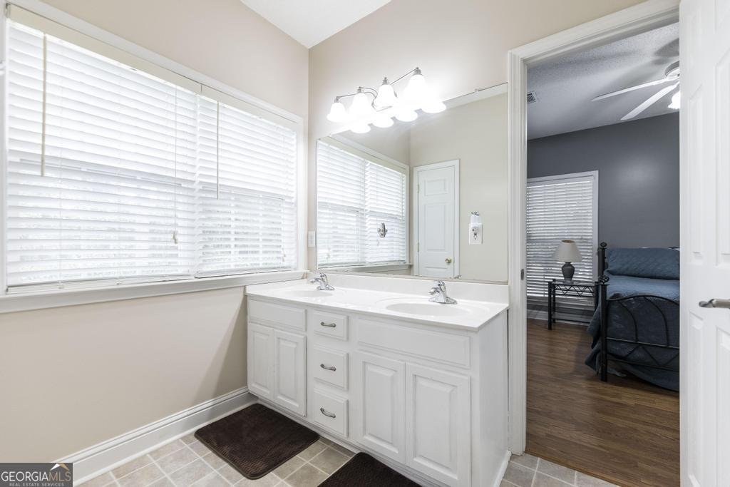 118 Jennifer Lane Perry - 26