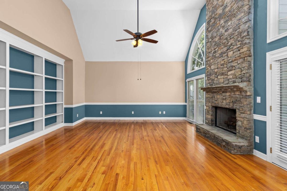 105 Kensington Pond Court Roswell - 12