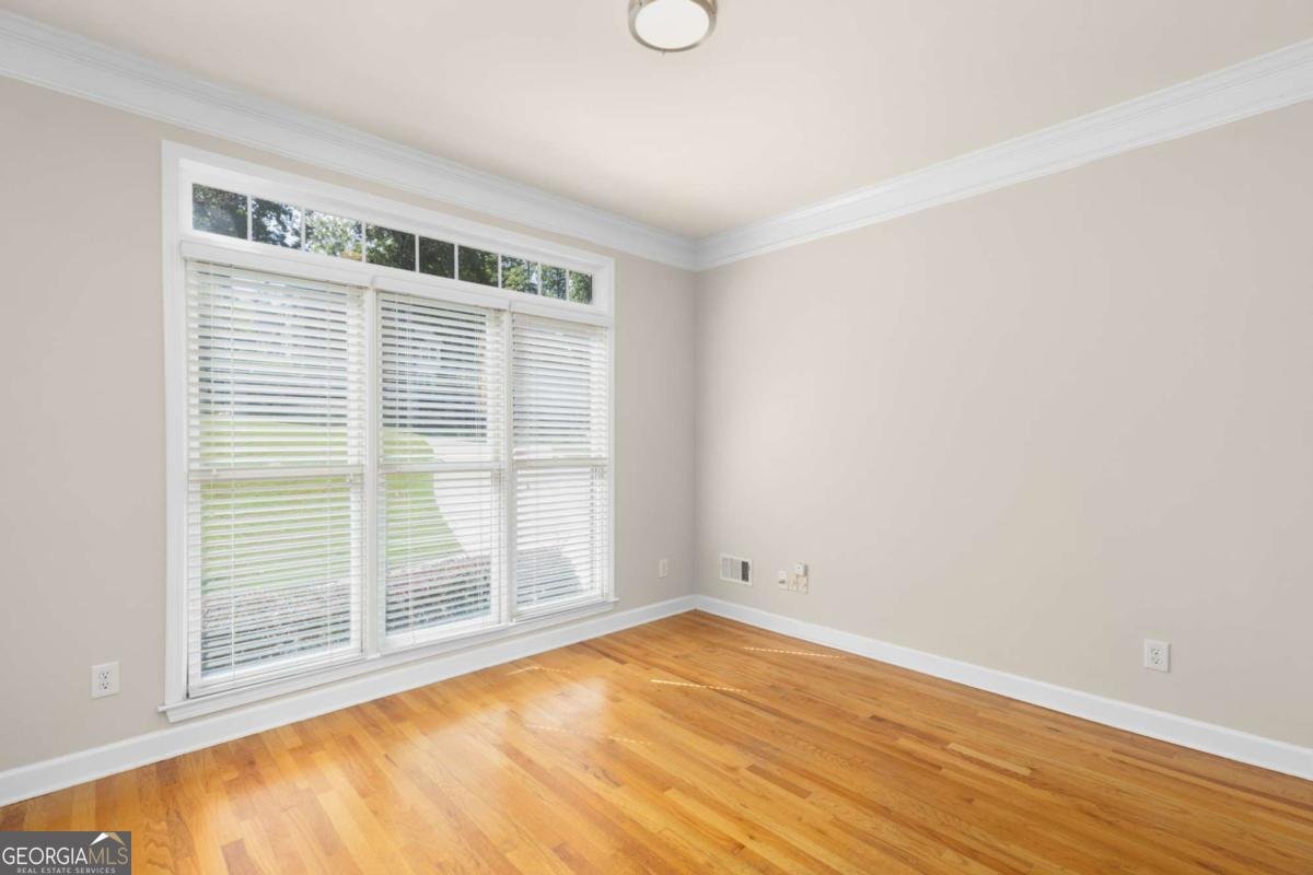 105 Kensington Pond Court Roswell - 24