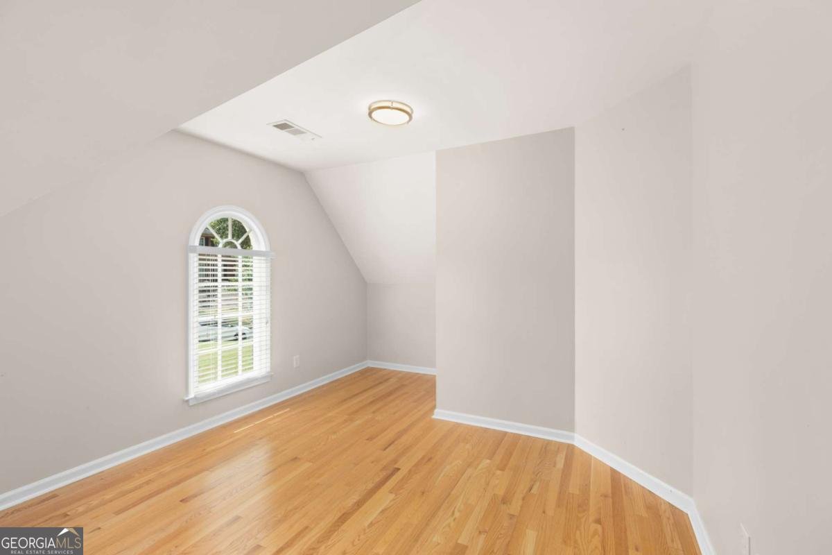 105 Kensington Pond Court Roswell - 33