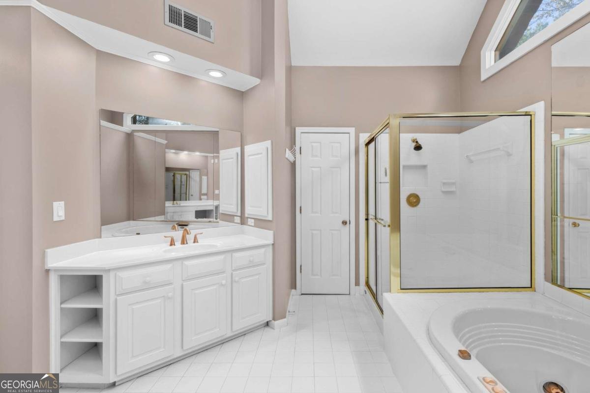 105 Kensington Pond Court Roswell - 36