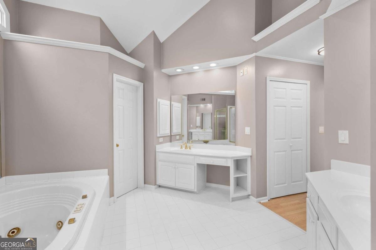 105 Kensington Pond Court Roswell - 37