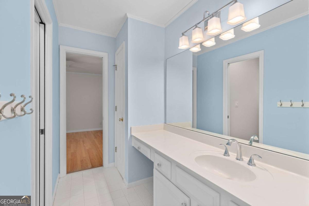 105 Kensington Pond Court Roswell - 43