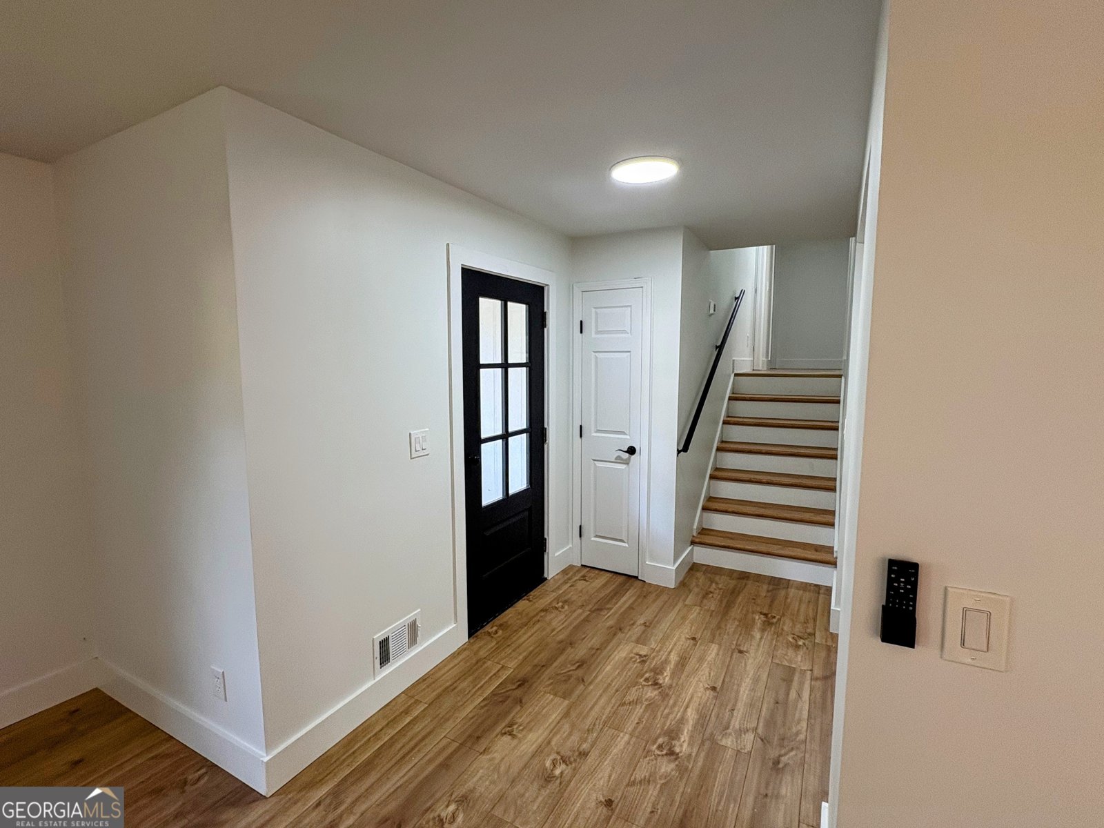 9148 HOMEWOOD Drive Riverdale - 9