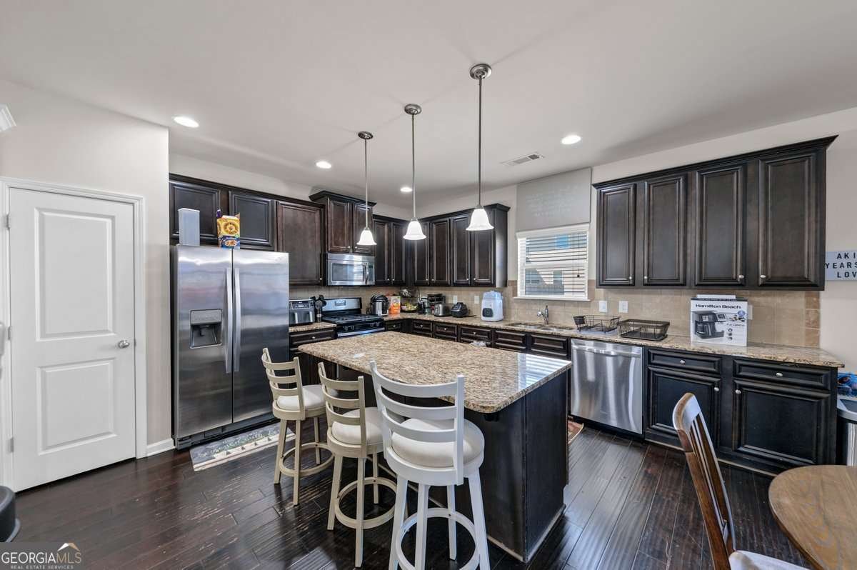 7801 Flyaway Road Fairburn - 7