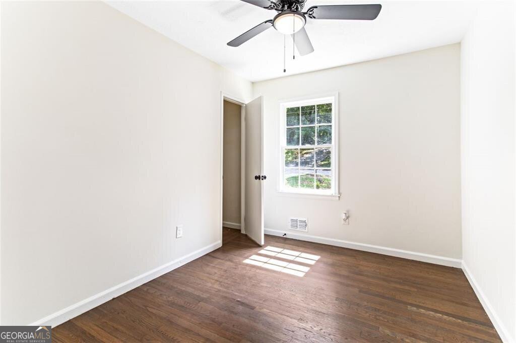 2145 Venesa Circle Austell - 24