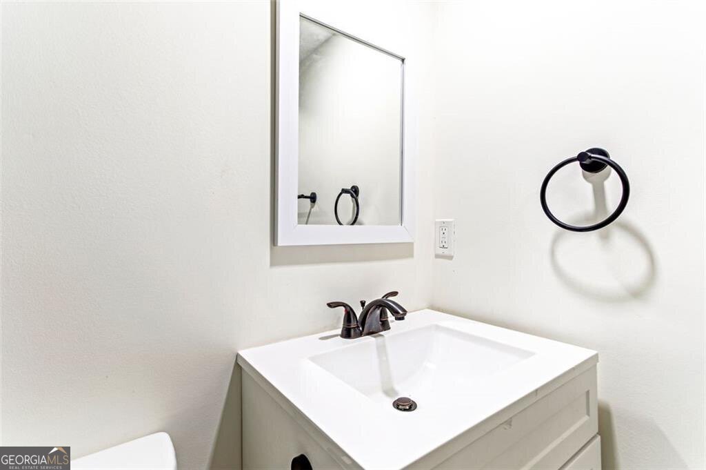 2145 Venesa Circle Austell - 27
