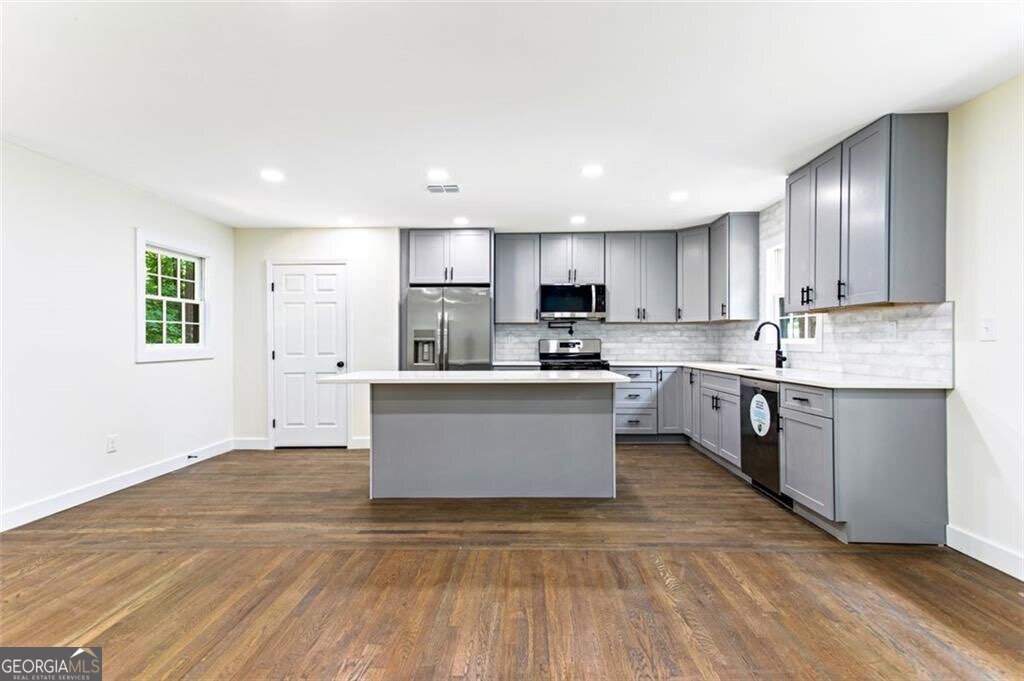 2145 Venesa Circle Austell - 6