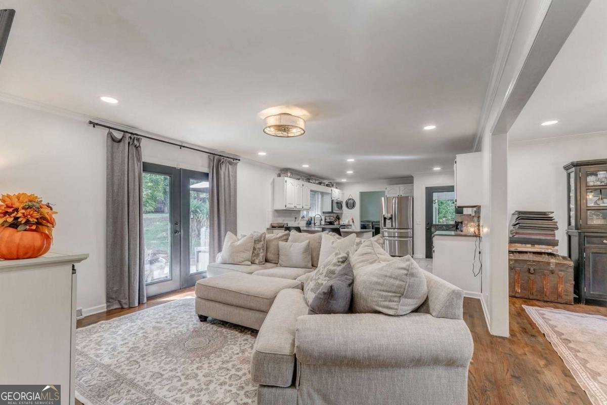 212 Sherwood Drive Calhoun - 10