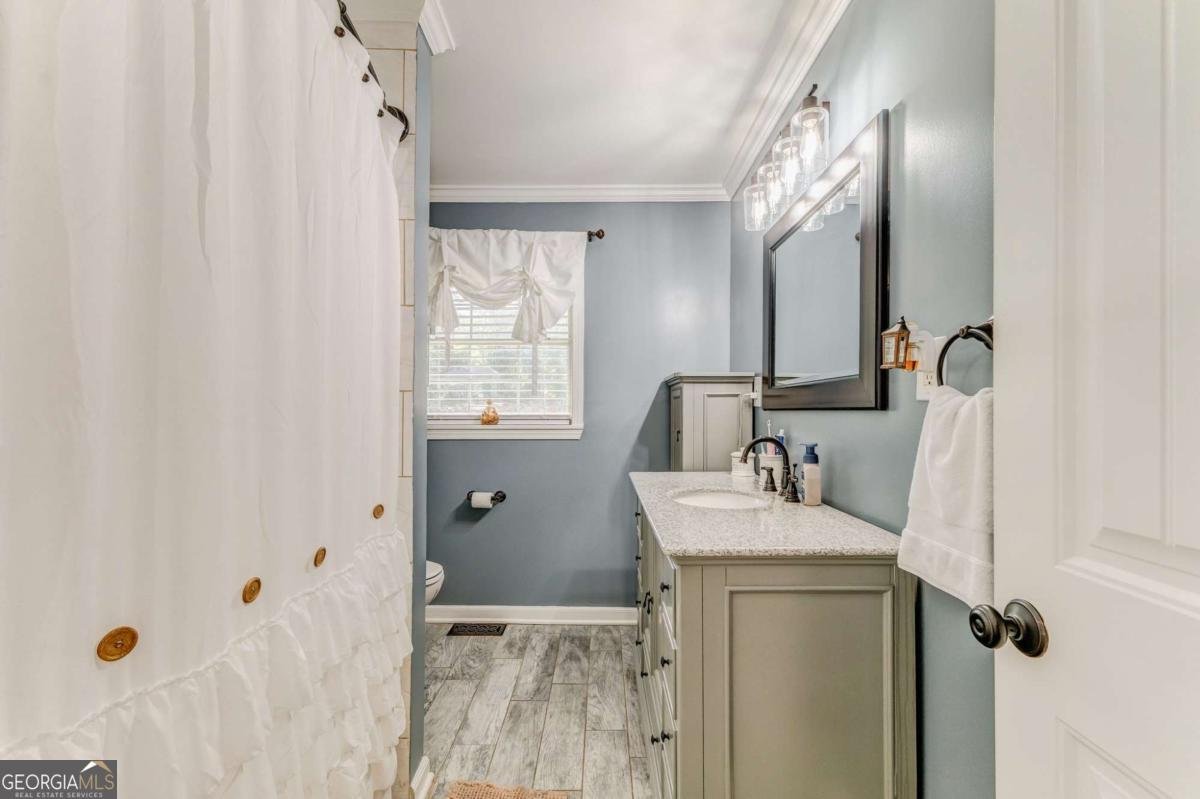 212 Sherwood Drive Calhoun - 28