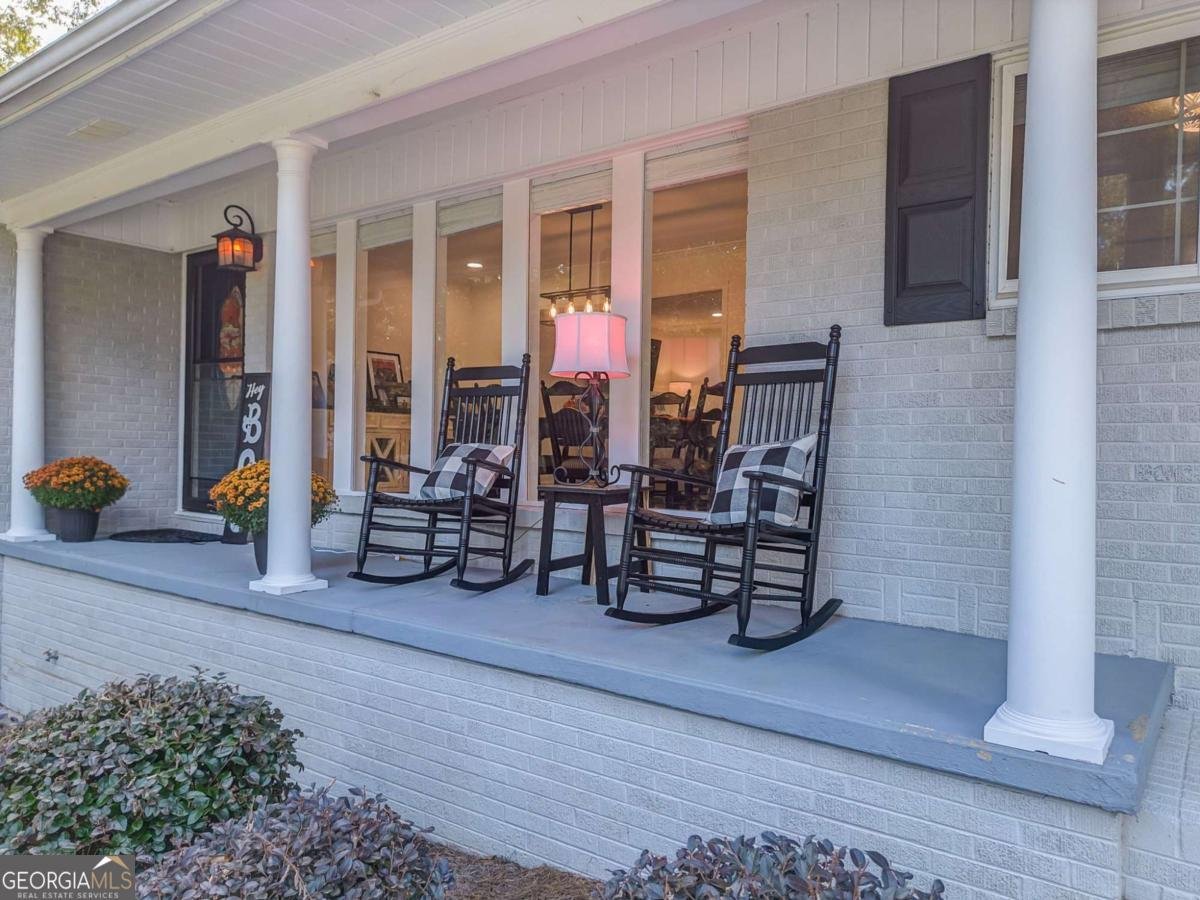 212 Sherwood Drive Calhoun - 3