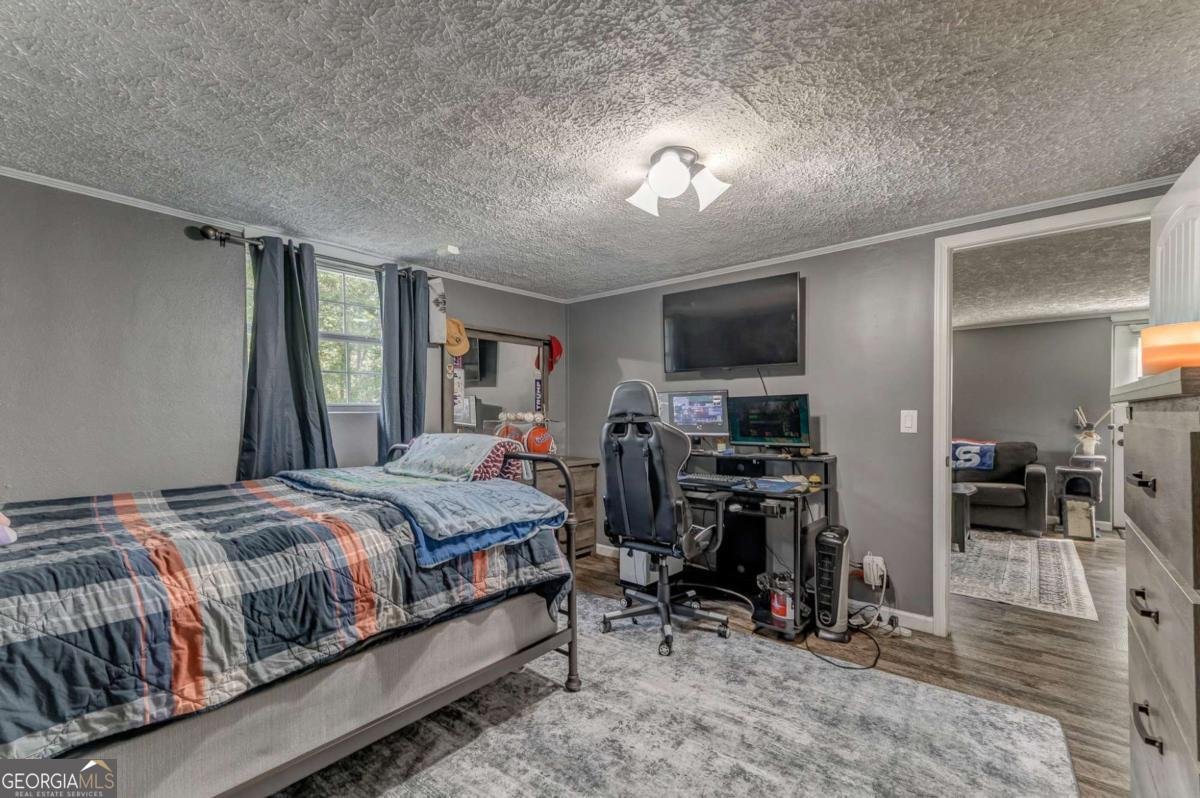 212 Sherwood Drive Calhoun - 36