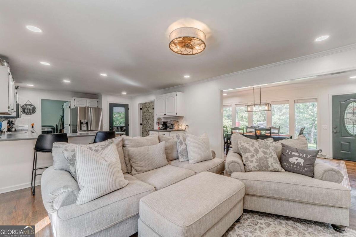 212 Sherwood Drive Calhoun - 8