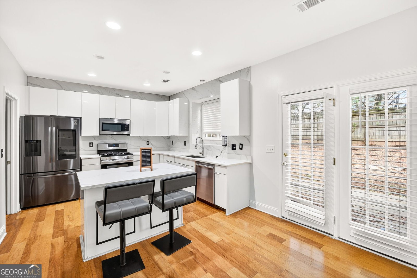 12595 Huntington Trace Alpharetta - 12