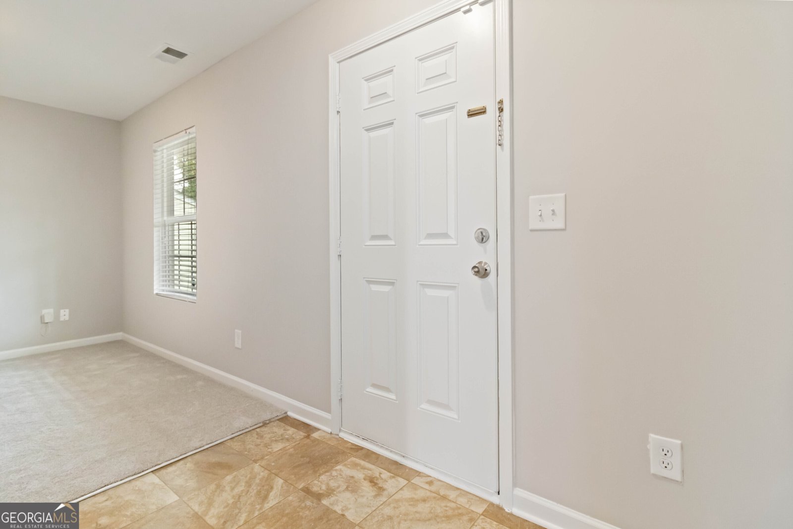 2877 S Hills Riverdale - 5