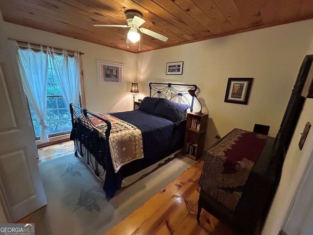 445 Twin Creeks Road Blue Ridge - 41