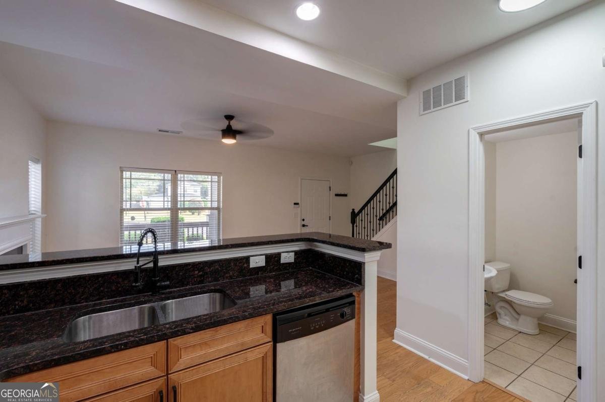 2401 Rose Palm Place Atlanta - 14