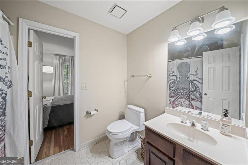 3761 OAK Lane Marietta - 38